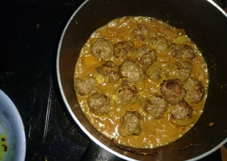 Kofta Curry (bola bola daging Indian dishes)