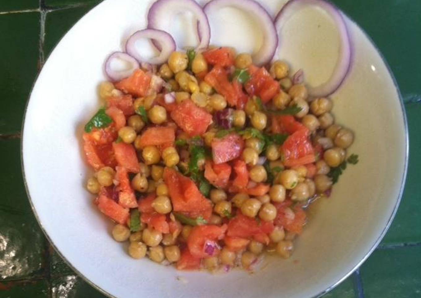 Ensalada con garbanzos tipo ceviche