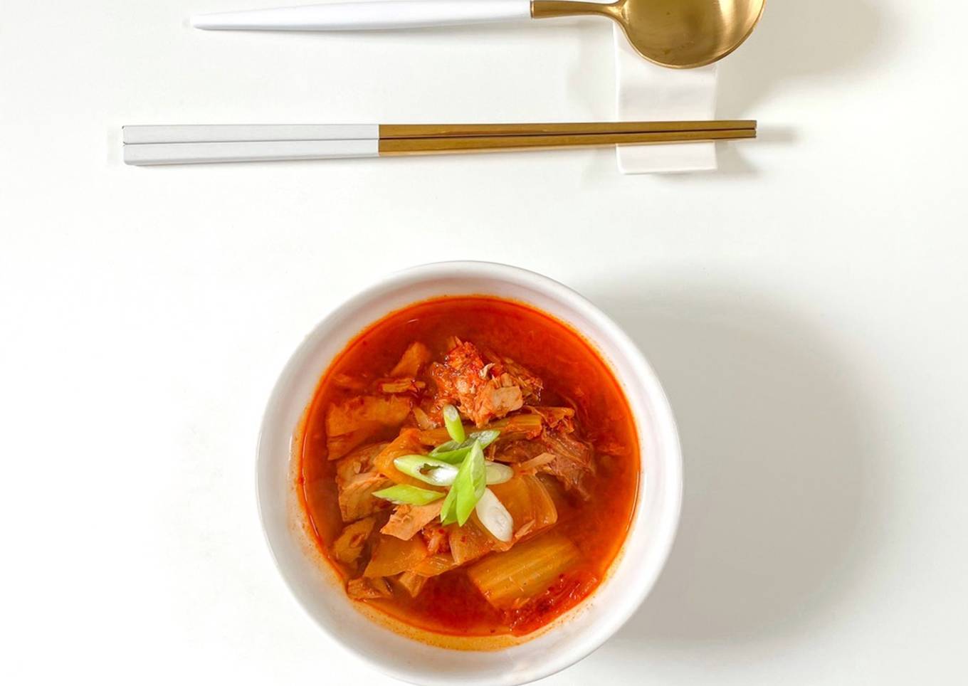 Tuna Kimchi Jjigae 참치김치찌개 | Halal & No Gochujang