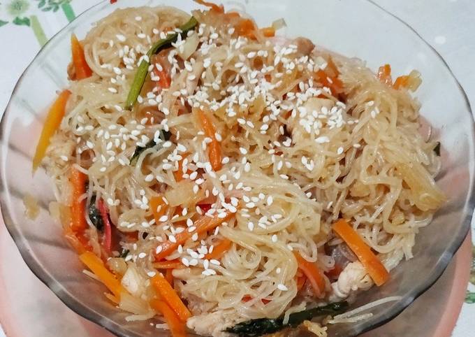 Soun Goreng Ayam ala Japchae Korea