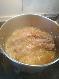 Una foto de Solomillo de cerdo en salsa de zanahoria