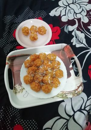 बूंदी लड्डू (Boondi ladoo recipe in Hindi) रेसिपी मुख्य फोटो