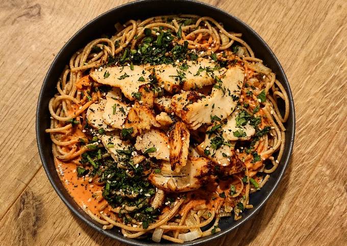 Poulet grillé et spaghetti à la crème de coco