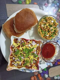 સેવ ઉસલ (Sev Usal Recipe in Gujarati) રેસીપી મુખ્ય ફોટો