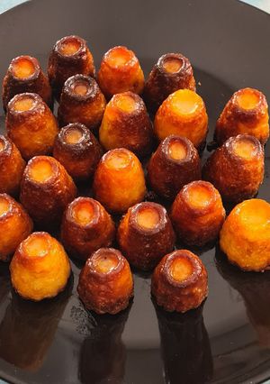 Une photo de Mini cannelés au chorizo