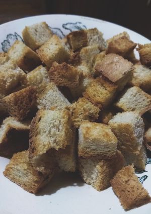 Фото Сухарики в духовке 🥖.