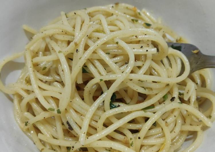 Spaghetty Aglio Olio Simpel