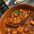 Judías blancas con pulpo