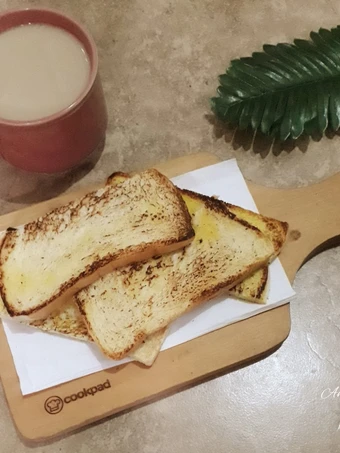 Langkah Mudah untuk Menyiapkan Resep Roti panggang teflon ekonomis yang Bisa Manjain Lidah Anti Ribet, Menggugah Selera