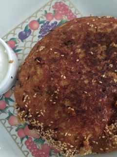 ફરાળી હાંડવો (Farali Handvo Recipe In Gujarati) રેસીપી મુખ્ય ફોટો