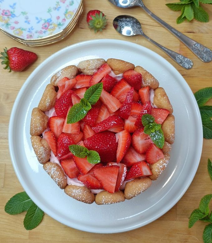 Une photo de 🍓 Charlotte aux Fraises