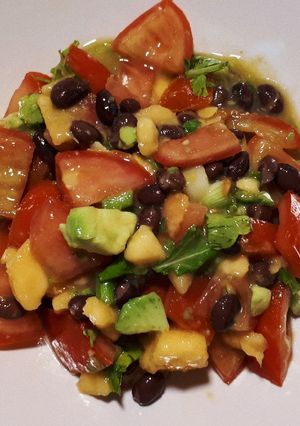 A picture of Mexican Salad.