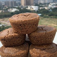 Oats whole wheat muffins A picture of Oats whole wheat muffins.