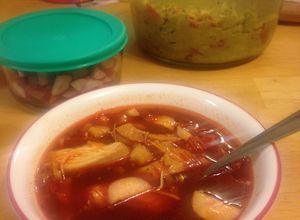 Una foto de Pozole Rojo