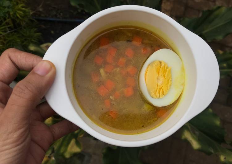 Soto telur ayam (mpasi 8month)