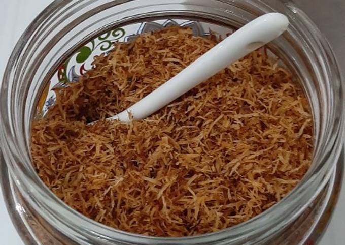 Anti Ribet, Bikin Serundeng Kelapa Enak Terbaru