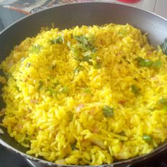 A picture of Kanda batata Poha.