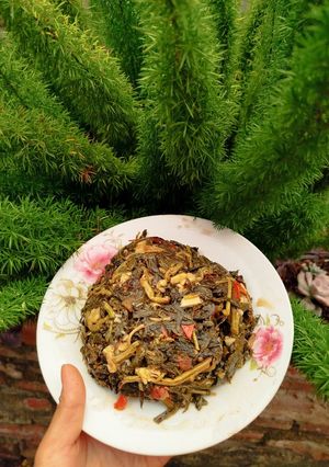 Hình của món Rau sắn muối chua xào.