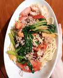 Mì ý rau củ xào tôm thịt bò