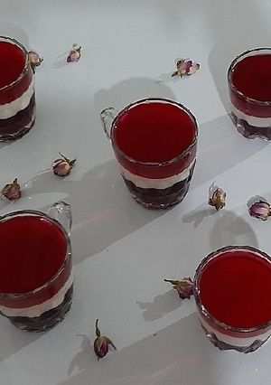 عکسی از دستور ژله سه رنگ 😋