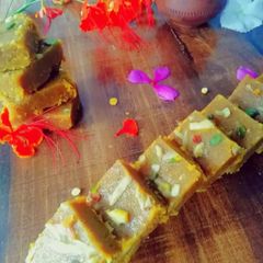 A picture of Corn Burfi.