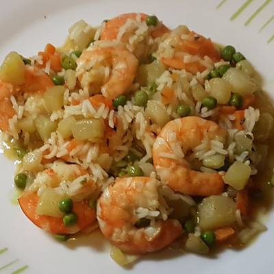 Camarones con salteado de verduras y arroz Receta de Mari  Cookpad