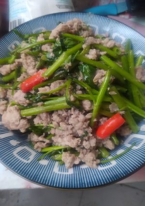 รูปของ ผักบุ้งผัดกะปิหมูสับ