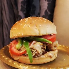 A picture of Crispy Chicken Burger.