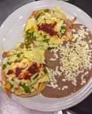 Huevos motuleños