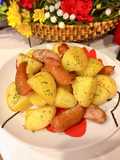 Khoai tây xào xúc xích 🥔