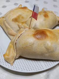 Una foto de Empanadas de pino horneadas