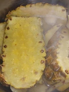 Una foto de Agua de piña