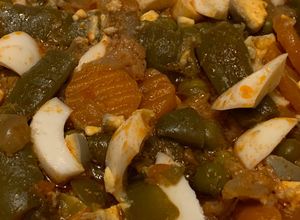 Una foto de Menestra de verduras congeladas con huevo cocido