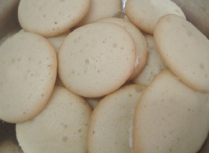Una foto de Galletitas de Maizena y azúcar impalpable