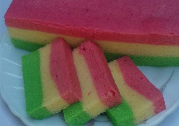 Bolu strawbery pandan