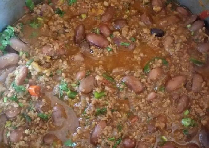 So Delicious Mexico Food Chilli Beans and Minced Meat