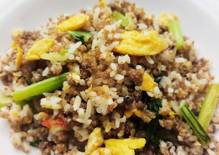 Recipe of Super Quick Homemade Nasi&amp;tiwul Goreng