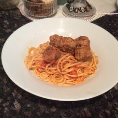 Tuscan meatballs with spaghetti A picture of Tuscan meatballs with spaghetti.