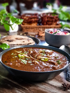 A picture of Nihari.