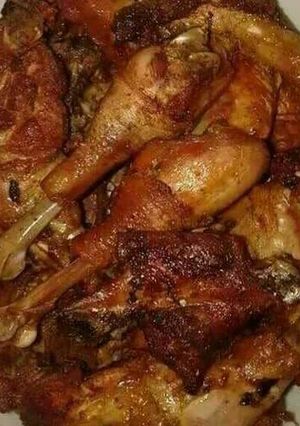 A picture of Fried chickens.