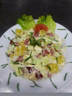 A picture of Hawaiian salad.
