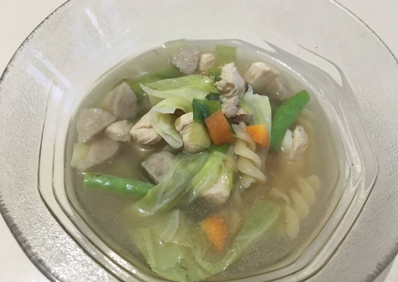 Sup Ayam Makaroni Non-MSG Simple ala Anak Kos
