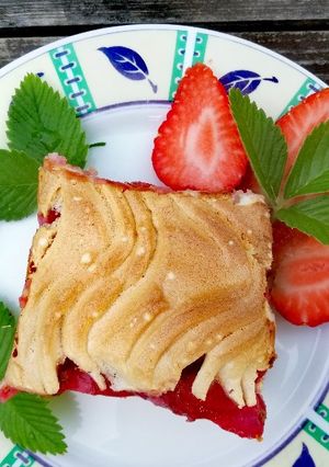 Zdjęcie przepisu Drożdżowe z truskawkami🍓🍓🍓.