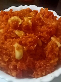 गाजर का हलवा (gajar ka halwa recipe in Hindi) रेसिपी मुख्य फोटो