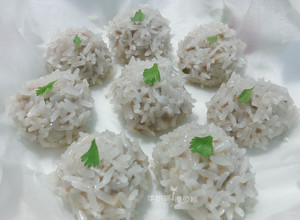珍珠丸子【電鍋料理】 的食譜成品照片