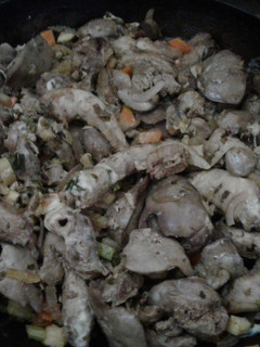 Una foto de Salteado de Menudos de Pollo y vegetales