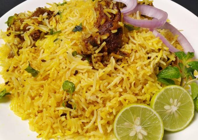 mutton biryani plate