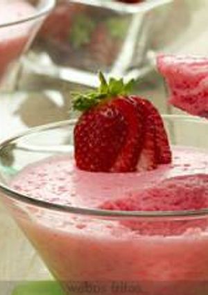 Una foto de Mousse de fresas