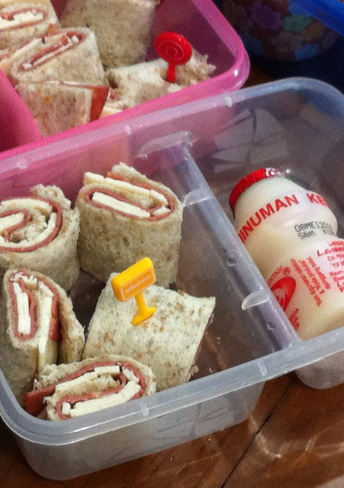 Foto resep Roti Gandum Smoked Beef
