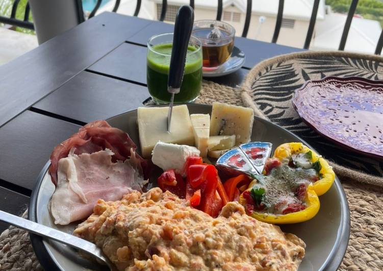 Recipe of Gordon Ramsay Menemen